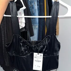 Zara crop top brand new never worn